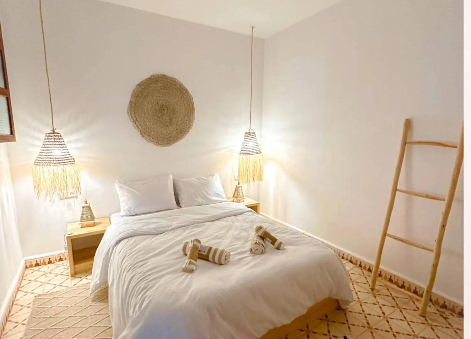 Eco Bay Surf House Bed & Breakfast Tamraght